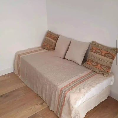 Location longue durée d’un appartement de 90 m² et 3 chambres au centre d’Alicante, Espagne