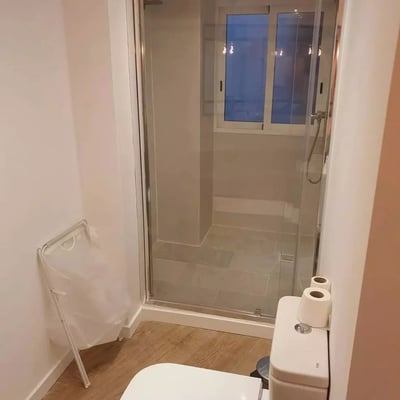 Location longue durée d’un appartement de 90 m² et 3 chambres au centre d’Alicante, Espagne