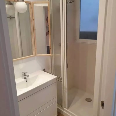 Location longue durée d’un appartement de 90 m² et 3 chambres au centre d’Alicante, Espagne