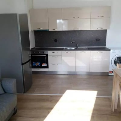 Langfristige Vermietung einer 2-Zimmer-Wohnung im Stadtteil Pchelina, Warna, Bulgarien