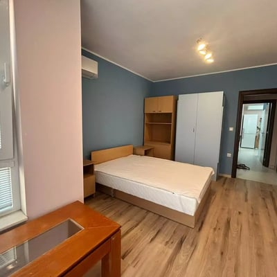 Langfristige Vermietung einer 1+1 Wohnung in Varna, Bulgarien