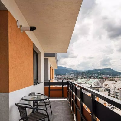 Долгосрочная аренда 2-комнатной квартиры-студии в районе Tractorul, Брашов, Румыния