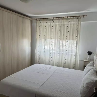 Долгосрочная аренда 2-комнатных апартаментов 53 м², Констанца, Румыния