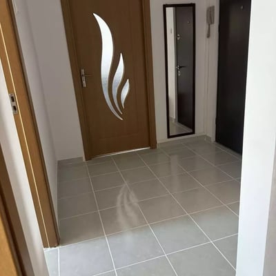 Long-term rental of 2-room apartment 53 m², Constanța, Romania