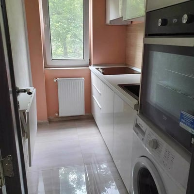 Location longue durée d’un appartement 2 pièces de 50 m², Tomis Nord, Constanța, Roumanie