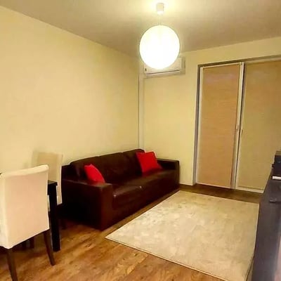 Alquiler a largo plazo de apartamento de 3 habitaciones 54 m², Grabiszyn, Breslavia, Polonia