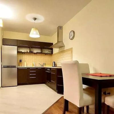 Alquiler a largo plazo de apartamento de 3 habitaciones 54 m², Grabiszyn, Breslavia, Polonia