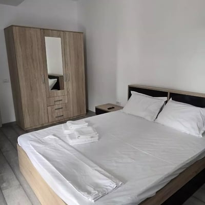 Долгосрочная аренда 3-комнатной квартиры 70 м², Campus, Констанца, Румыния