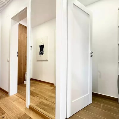 Alquiler a largo plazo de piso de 2 habitaciones — Urban Plaza, Brașov, Rumanía