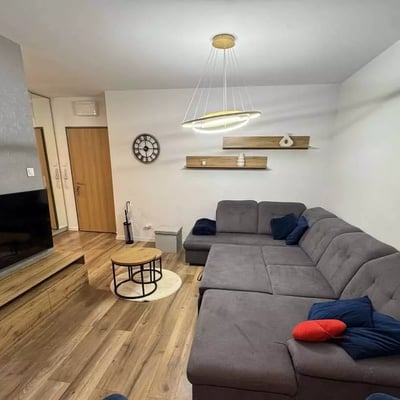 Location longue durée d’un appartement 3 pièces 63 m² — Wola, Varsovie, Pologne