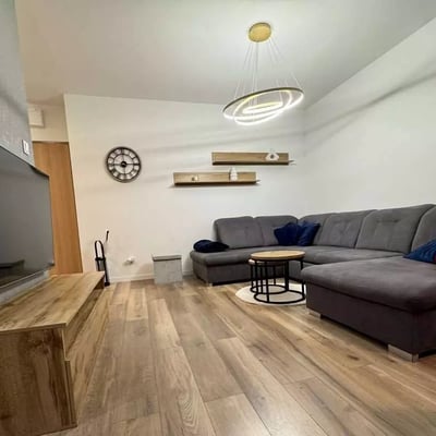 Location longue durée d’un appartement 3 pièces 63 m² — Wola, Varsovie, Pologne