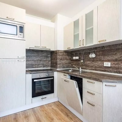 Langzeitmiete einer 2-Zimmer-Wohnung — Briz, Varna, Bulgarien