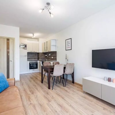 Langzeitmiete einer 2-Zimmer-Wohnung — Briz, Varna, Bulgarien