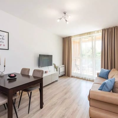 Langzeitmiete einer 2-Zimmer-Wohnung — Briz, Varna, Bulgarien