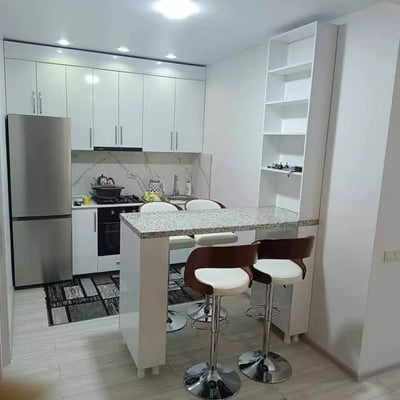 Long-term rent of 3-room apartment 68 m² in VOX district, Batumi, Georgia