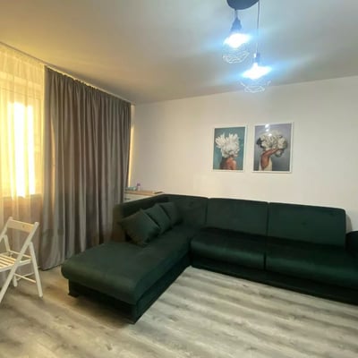 Location longue durée d’un appartement 2 pièces 50 m², Constanța, Roumanie