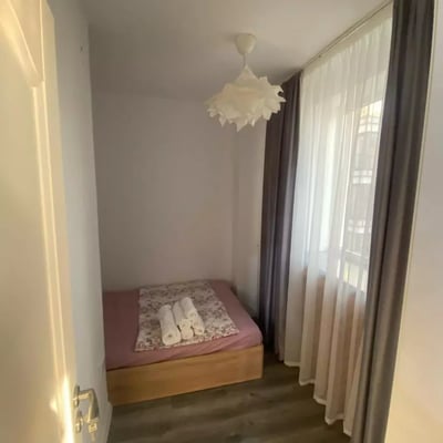 Location longue durée d’un appartement 2 pièces 50 m², Constanța, Roumanie