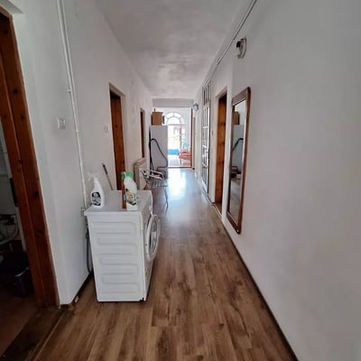 Langfristige Miete einer 5-Zimmer-Wohnung 150 m² in Faleza Nord, Constanța, Rumänien