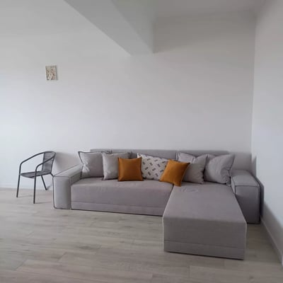Location longue durée d’un appartement 2 pièces 63 m² à Energia Residence, Constanța, Roumanie