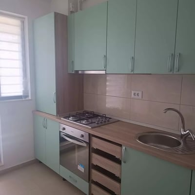 Location longue durée d’un appartement 2 pièces 63 m² à Energia Residence, Constanța, Roumanie