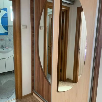 Location longue durée d’un appartement 2 pièces 65 m² à Tomis Nord, Constanța, Roumanie