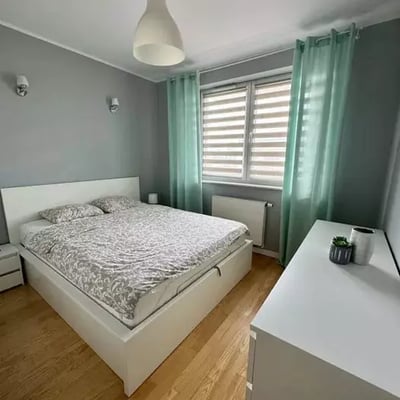 Долгосрочная аренда 3-комнатной квартиры 56 м² в районе Prądnik Biały, Краков, Польша