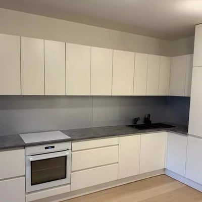 Location longue durée d’un appartement 3 pièces de 53 m² à Płaszów, Cracovie, Pologne