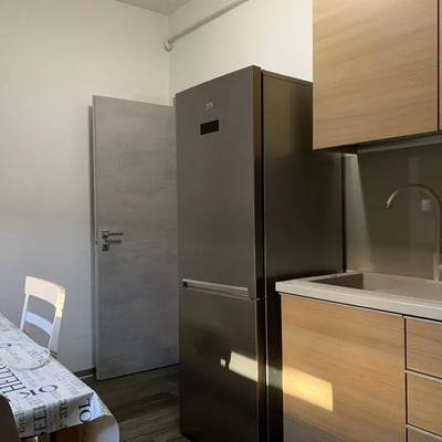 Долгосрочная аренда 2-комнатной квартиры 58 м² в районе Tomis Nord, Констанца, Румыния