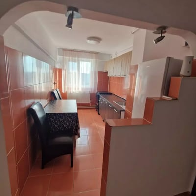 Долгосрочная аренда 2-комнатных апартаментов 51 м² в районе Tomis Nord, Констанца, Румыния