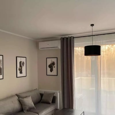 Location longue durée : appartement 2 pièces 44 m² à Grabiszyn, Wrocław, Pologne