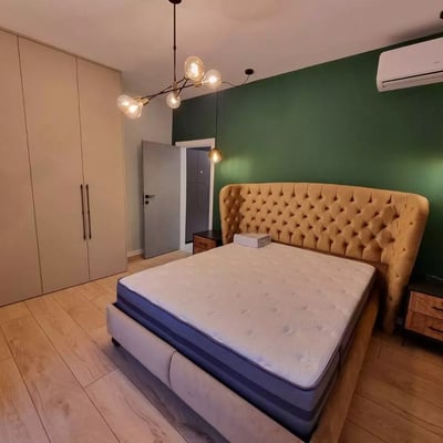 Долгосрочная аренда квартиры с 2 спальнями 100 м² в центре, Варна, Болгария