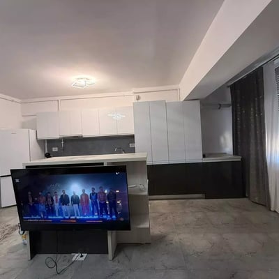 Location longue durée : studio de 33 m² à Constanța, Roumanie
