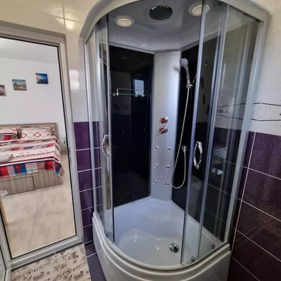 Долгосрочная аренда 1-комнатного дома 30 м² в районе Faleza Nord, Констанца, Румыния