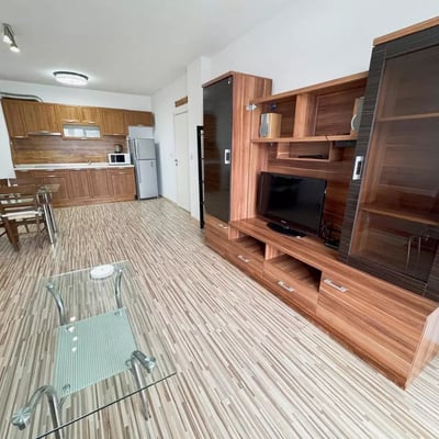 Location longue durée : appartement 2 pièces à m-st Trakata, Varna, Bulgarie