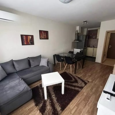 Langzeitmiete: 2-Zimmer-Wohnung im Stadtteil Vinitsa, Varna, Bulgarien