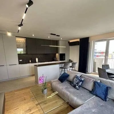 Long-term rent of 2-room apartment 60 m², Kraków, Poland