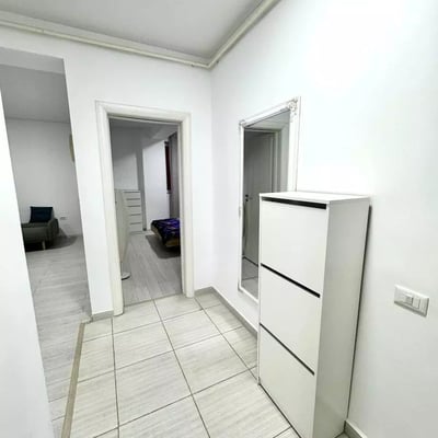 Location longue durée d’un appartement 2 pièces de 45 m², Chiajna, Secteur 6, Bucarest, Roumanie