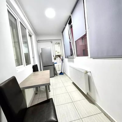 Langzeitmiete: 2-Zimmer-Wohnung 45 m², Chiajna, Sektor 6, Bukarest, Rumänien