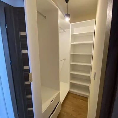 Langzeitmiete: 3-Zimmer-Wohnung 68 m² im Stadtteil Podgórze, Krakau, Polen