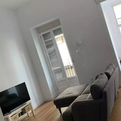 Location longue durée d’un appartement de 68 m² avec 1 chambre à Alicante, Espagne