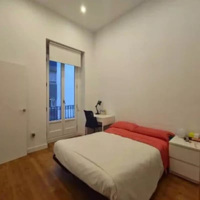 Location longue durée d’un appartement de 68 m² avec 1 chambre à Alicante, Espagne
