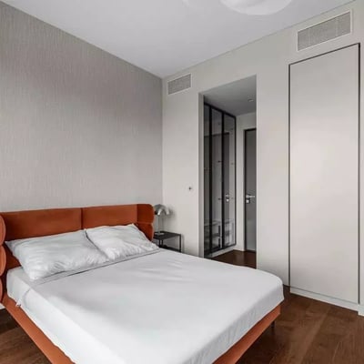 Langzeitmiete: 2-Zimmer-Wohnung 54 m² im Zentrum von Warschau, Polen