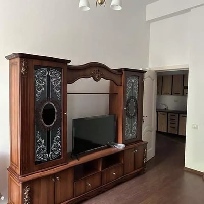 Langzeitmiete: 2-Zimmer-Wohnung 65 m², im Stadtzentrum, Constanța, Rumänien