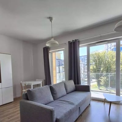 Long-term rental of a studio apartment, 29 m², Krakow, Poland