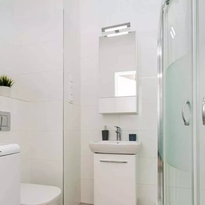 Long-term rental of a studio apartment, 29 m², Krakow, Poland