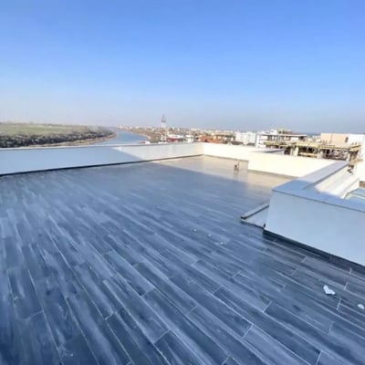 Долгосрочная аренда 3-комнатной квартиры 120 м² в районе Мамая, Констанца, Румыния