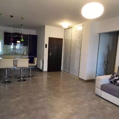 Langfristige Miete einer 2-Zimmer-Wohnung, 60 m², im Stadtteil Coiciu, Constanța, Rumänien