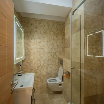 Долгосрочная аренда 3-комнатной квартиры 70 м² в районе Мамая, Констанца, Румыния