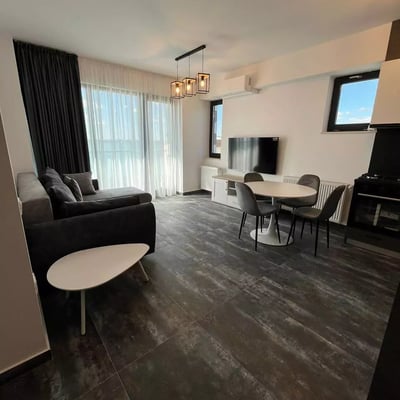 Долгосрочная аренда 2-комнатной квартиры, 55 м², в районе Мамая, Констанца, Румыния