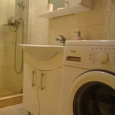 Долгосрочная аренда 2-комнатной квартиры, 40 м², в районе Мамая, Констанца, Румыния